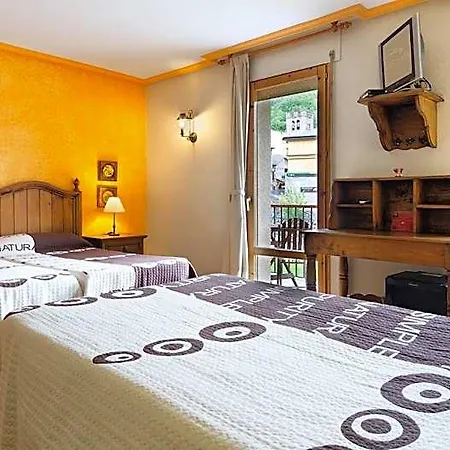 Hotel La Broto