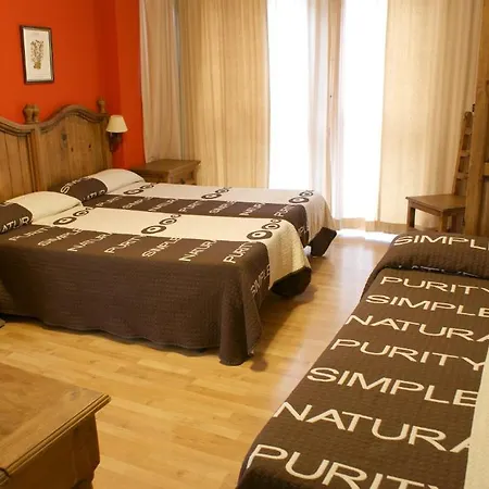 La Hotel Broto